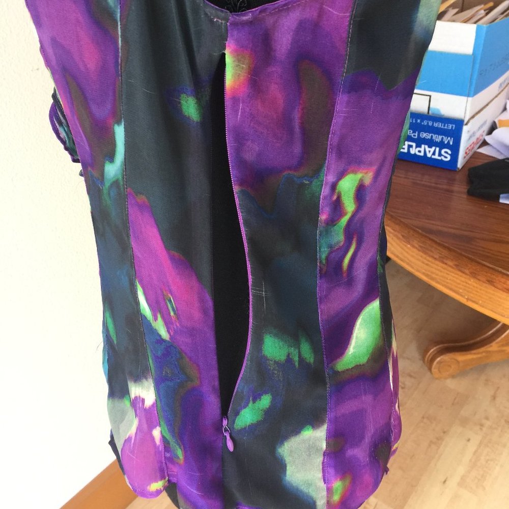 Express Sleeveless Ruffled Top - Picture 2 of 3